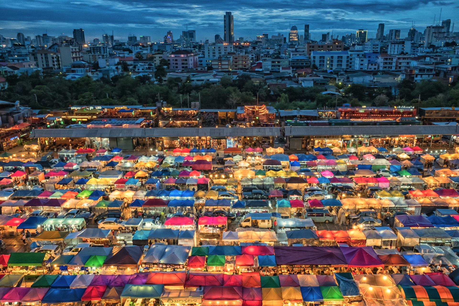 Golden Dragon Photo Award - Liak Song Teo (Malaysia) - Colorful Market